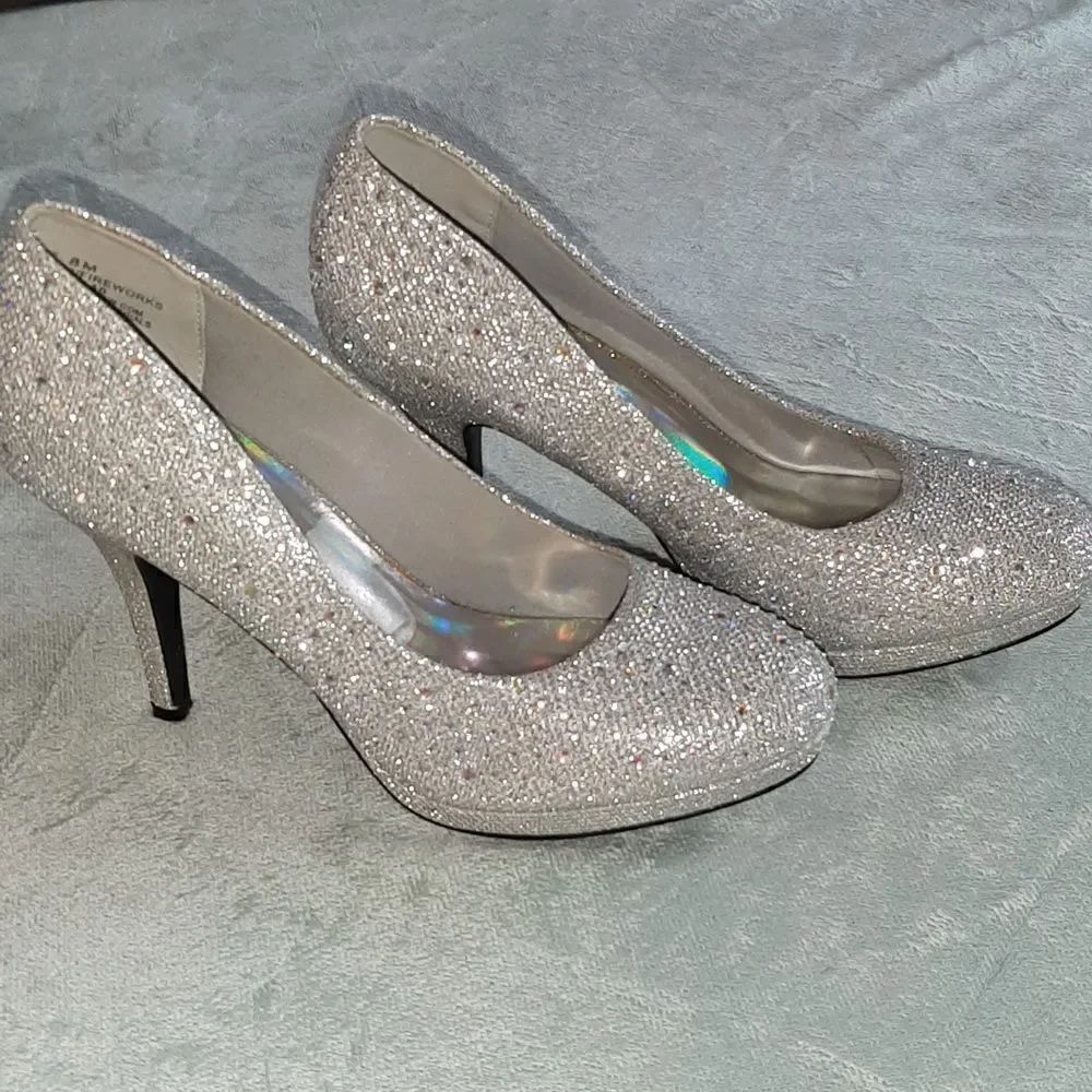 Hot Tomato Fireworks Sparkle Pumps